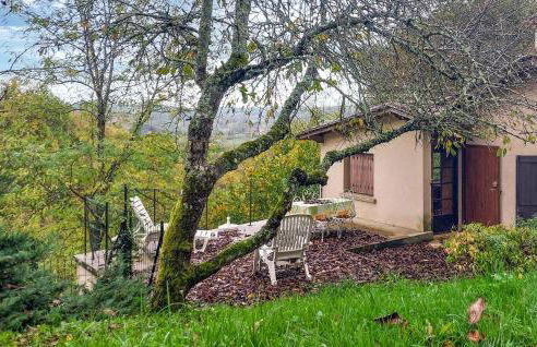 2 Bedroom Amazing Home In Pays De Belvès - Foto 6