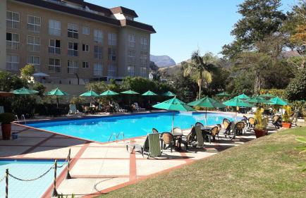 Flat Mangabeiras e manacás Granja Brasil Itaipava - Foto 5