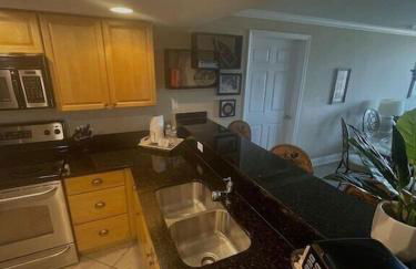 Biloxi Beach Condo - Photo 12