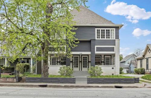 Historic Charming 2Story 10BR House - Sleep 20 - Foto 24