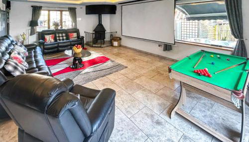 Coombe Wood Coach House - Foto 2