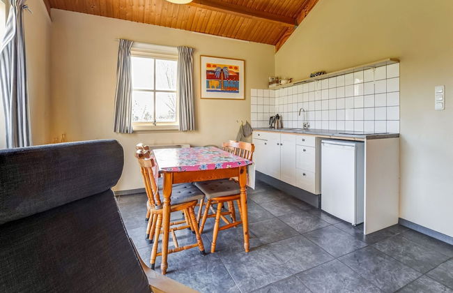 Tranquil Holiday Home in Lage Zwaluwe With Terrace - Photo 56