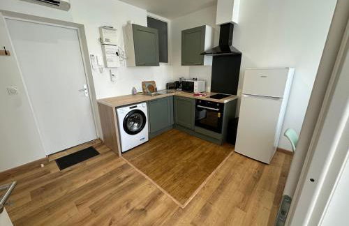 Chez Camille & Emma - Hyper Centre Climatisé - Foto 16