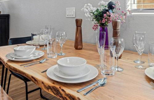 Whole House Relaxing Oasis by Fitzsimmons Campus - Photo 8