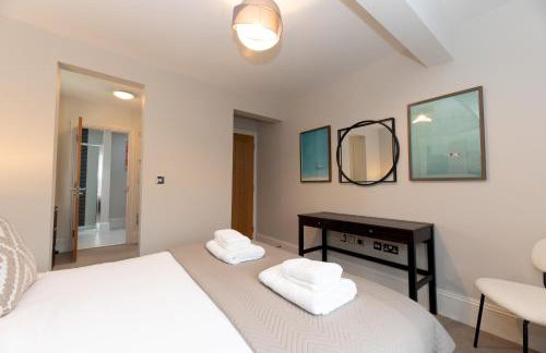 Stunning 1 BR Surbiton with views, near station - Pass the Keys - Foto 12