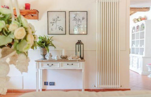 Villa Coccinelle, A secret sweet idyllic retreat for 2 couples with private pool & air conditioning - Foto 61