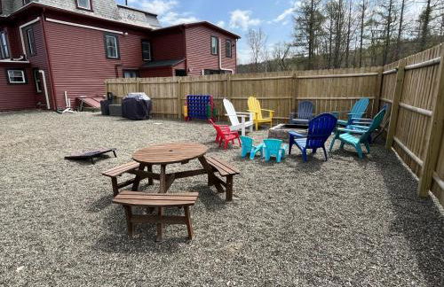 2 Bed Berkshire Getaway minutes to Jiminy Peak Ski - Foto 37