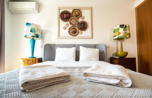 HENRI'S APARTMENTS - Pateo de Santo António - Foto 10