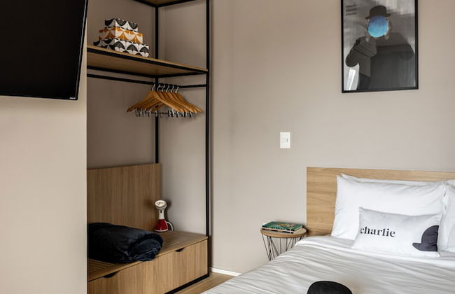 Charlie Franca Jardim Paulista - Photo 18