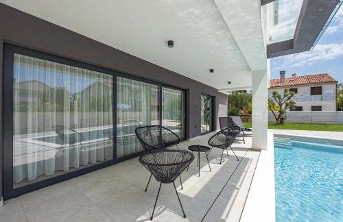 Seaside Villa Bamboo - Fažana - Foto 2