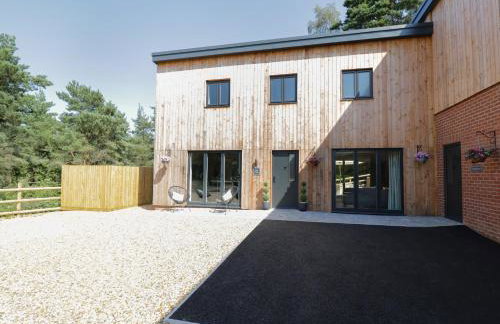 Stag Cottage - Photo 2