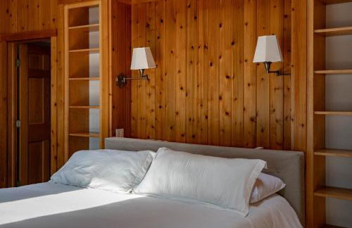 Lake house w/ indr pool and jacuzzi - Foto 17