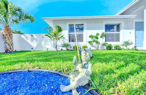 Glamorous Newly Built Pool Home, Tiki Hut, Huge Patio, Air Hockey in Delray Beach Near The Ave! - Foto 32