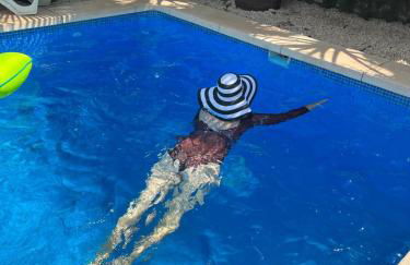 Modern villa with a private pool - Foto 7