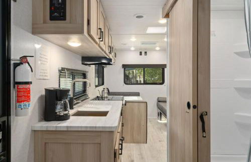 New Listing RV in Mount Dora 45 Mins from Disney - Foto 5