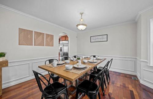 Spacious 6 BR Villa - Serene Scenic Mountain Escape - Foto 15