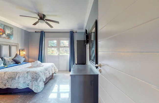 Caribbean Estate Deluxe - Photo 56