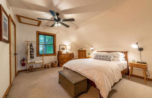 Creekside Cabin - Seven Devils,NC - Pet-Friendly, Close to Skiing & Hiking, and the Apline Coaster! - Foto 36