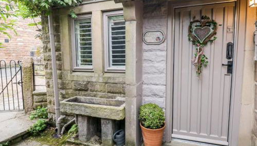 The Mouse House - Photo 4