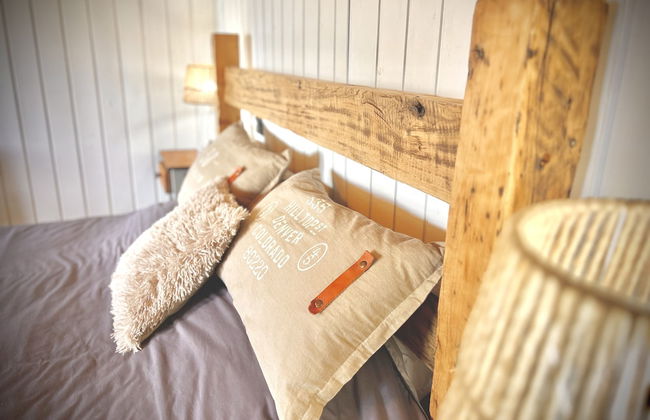 Amazing Cabin on the Shore of Lake Moreno H58 by Apartments Bariloche - Photo 3