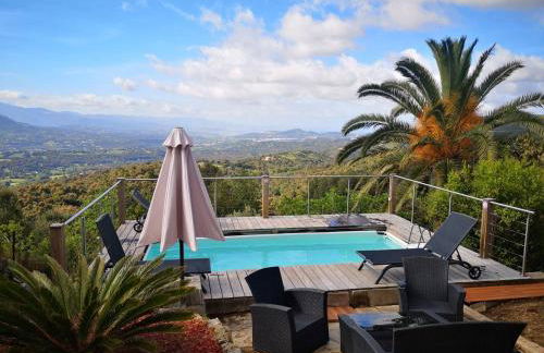 Alta Vista , villa avec piscine privée et vue exceptionnelle près d'Ajaccio - Foto 2