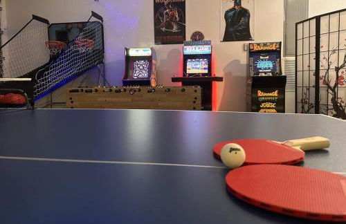 Luxury Mansion, Game Room, Pool, Rooftop, Skyline, Walk to Las Olas - Foto 16