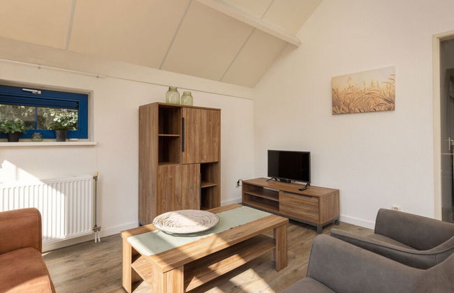 Bungalow in Twente's Peaceful Countryside - Foto 7