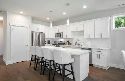 Perch - Modern Seattle Retreat w/ AC, Garage & Decks - Foto 6