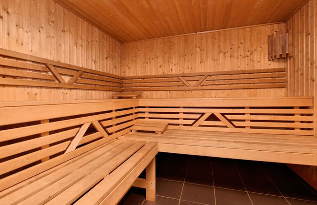 Fine Group House With Sauna Garden - Photo 18