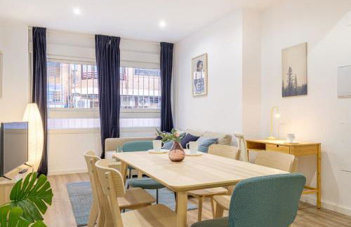 Apartment with Open-air Space - Photo 2