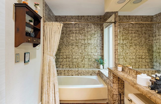 The Après-alpine by Avantstay Cozy Modern Cabin w/ Deck - Foto 22