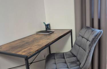 Luxsuite Still und Komfort 1 Balkon Grill TV-75 Zoll - Foto 11