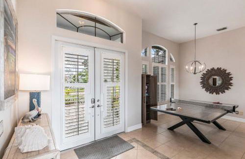 Marco Island Majesty - Photo 25