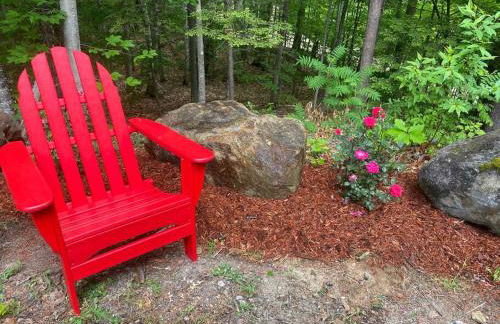 Private Cabin on 1.7 acres w/ Fireplace White Mtns - Photo 11