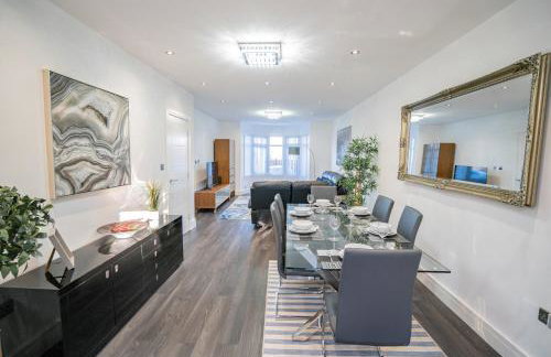 Newly Refurbished Modern 4 Bed Detached House ! - Foto 15