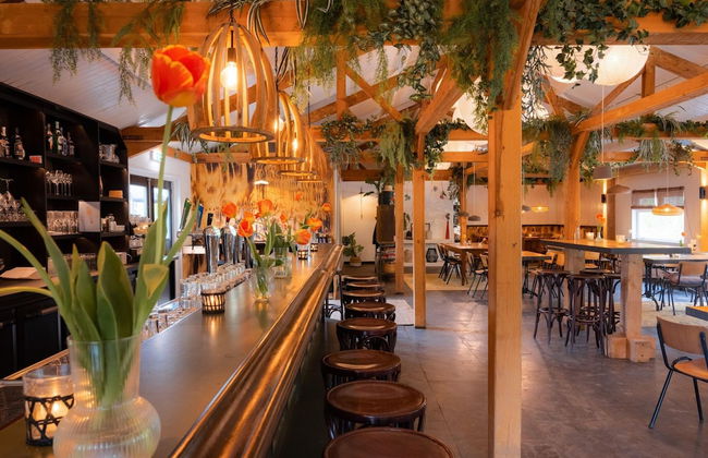 Lodge With a Spacious Terrace in Horsterwold - Photo 19