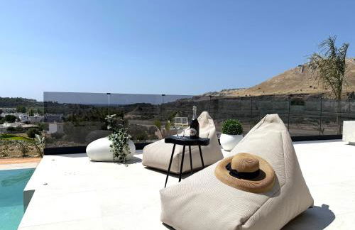 Celeste Luxury Villas - Photo 47