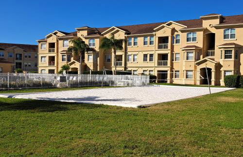 Terrace Ridge 3BR, 2BA Condo Close to Disney & Universal - Foto 28