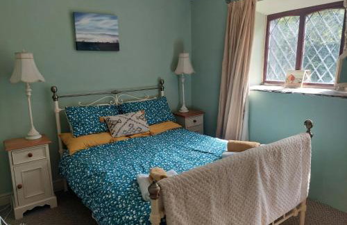 2 Bed Cottage - Sleeps 4 - Pets - Parking - Photo 2