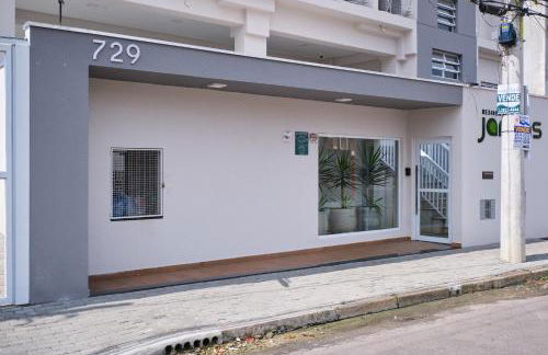 2 QUARTOS com Churrasqueira na Varanda, Piscina, Garagem interna, WiFi 500mbps, Ar Condicionado e Telas de Proteção - Foto 54