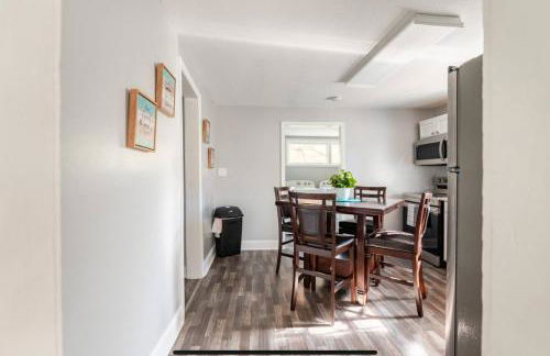 FORT MOORE and MORE, 8 Guests - Foto 4