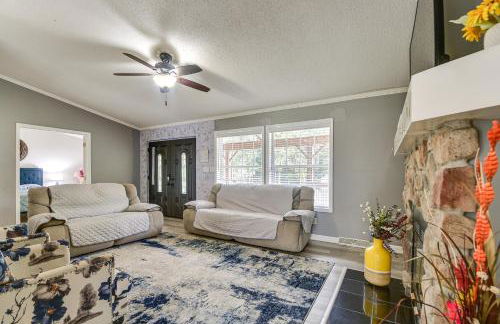 8 Mi to Jordan Lake Spacious New Hill Home - Foto 11