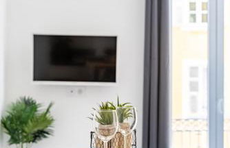 1 CASSINI - Magnifique 2 pièces place Garibaldi - Balcon - Photo 4