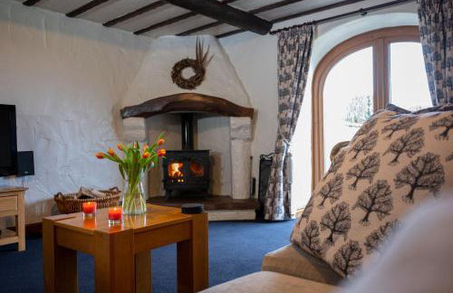 Gelt Cottage, Castle Carrock, family accommodation with 2 dogs welcome and hot tub - Photo 4