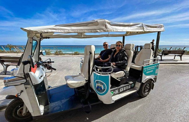 Tuk Tuk à travers la ville Alicante Tour - Photo 1