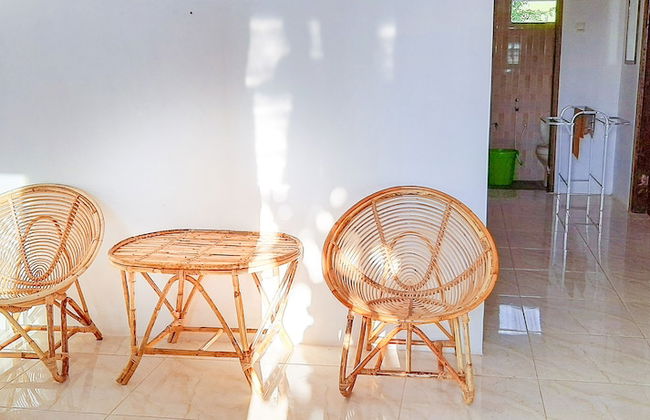 Villa Kebon Jeruk Syariah Malang by ecommerceloka - Foto 15