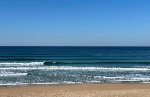 Spacious Studio in Sunny Villa Minutes to Beach - Foto 23