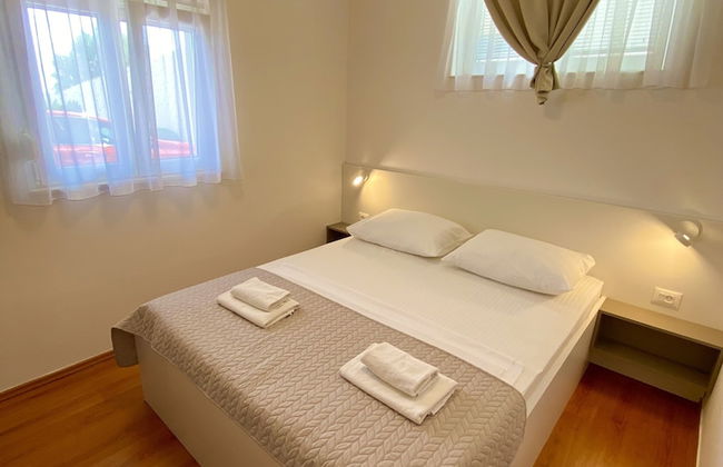 Stipe Residence - Photo 35