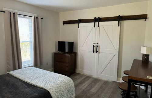 Downtown Willoughby Historic District Gem #2 - Photo 4