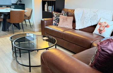 Luxury modern home log fire & outdoor living - Foto 11